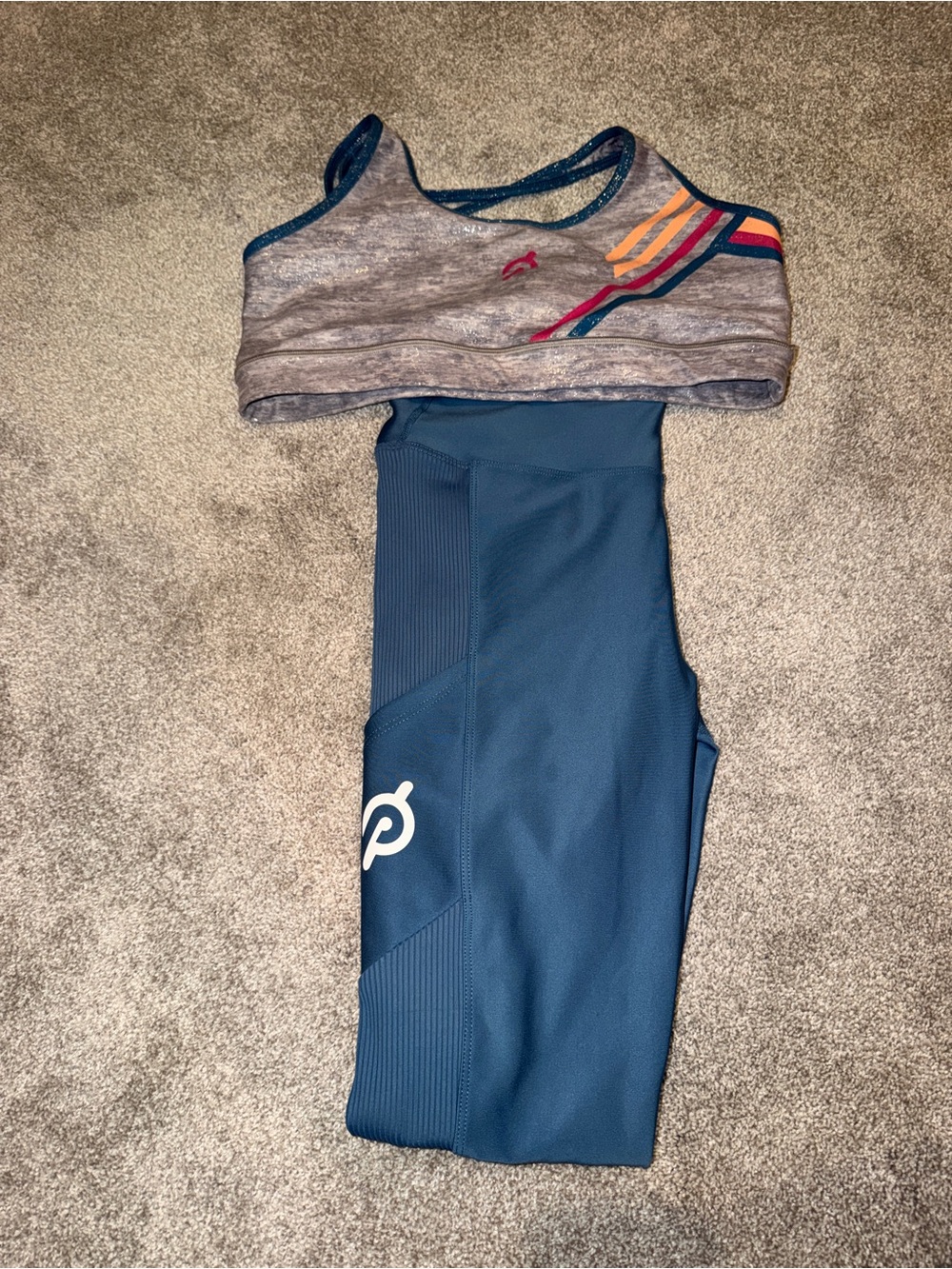 Peloton Teal Blue pocket Large Leggings with XL glitter bra